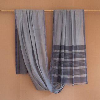 Small circle thread border saree 92