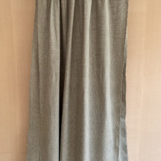 Medium weight check yardage