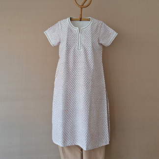 Hand Embroidered Long Kurta 324