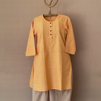 Medium weight short kurta 276